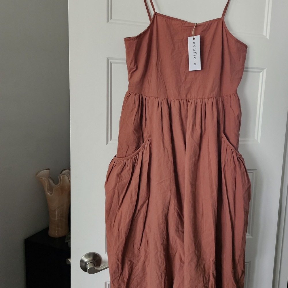 Neuflora Palmer Dress
